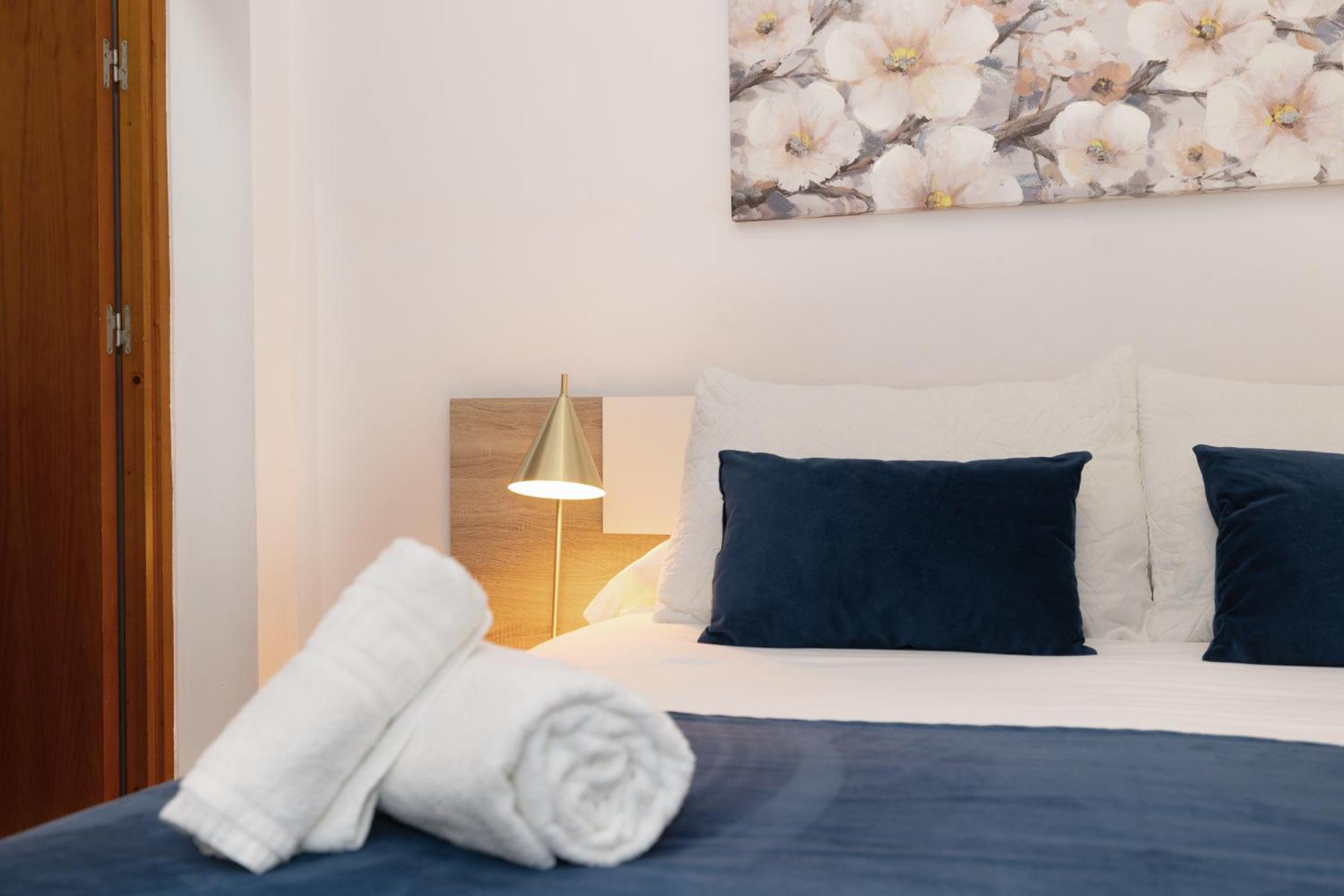 Apartamentos Trianasol セビリア エクステリア 写真